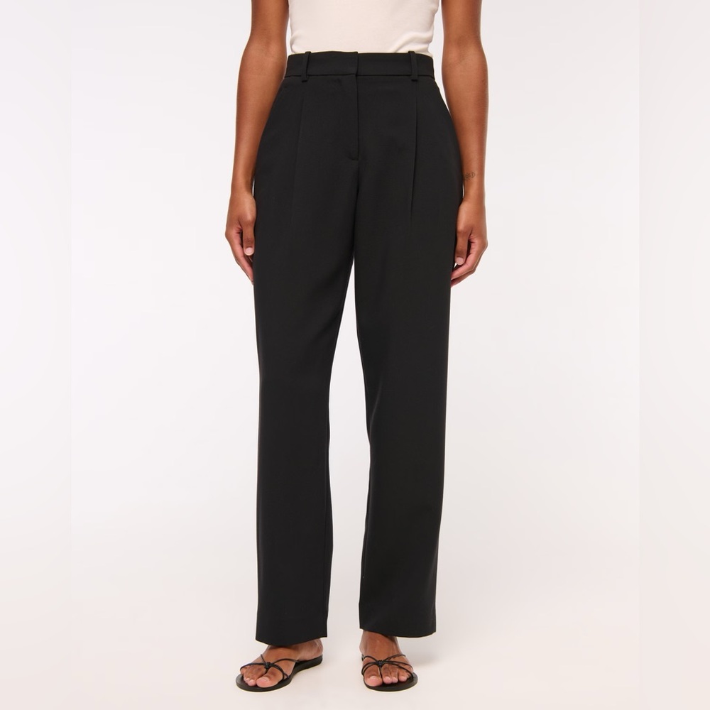 Abercrombie and Fitch | Curve Love Quinn Tailored Straight Pants